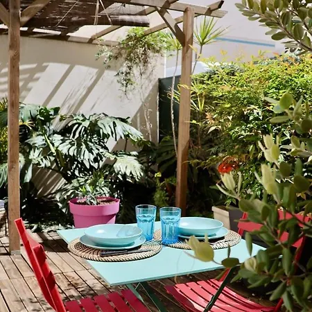 Apartamento With Big Terrace Full Center With Air Conditioning *