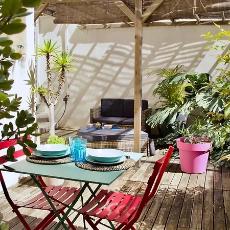 With Big Terrace Full Center With Air Conditioning