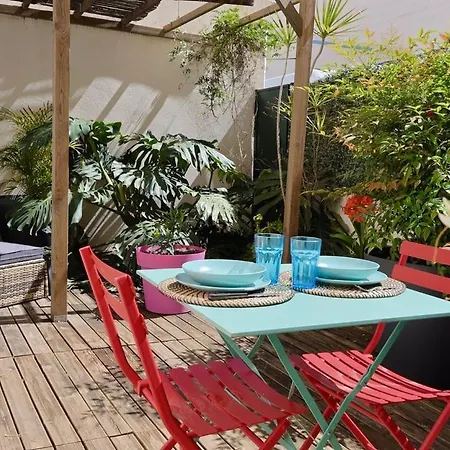 Appartement With Big Terrace Full Center With Air Conditioning