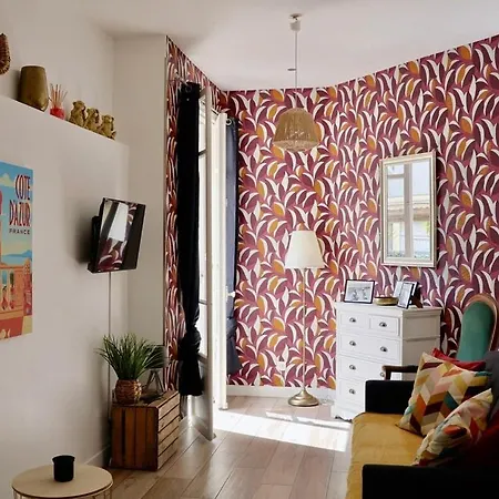 With Big Terrace Full Center With Air Conditioning