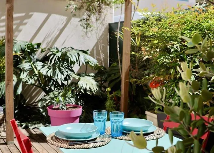 Lejlighed With Big Terrace Full Center With Air Conditioning *