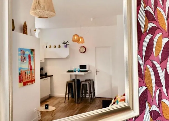 Lejlighed With Big Terrace Full Center With Air Conditioning *